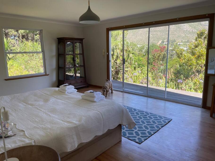 Aristea Garden Unit- Amazing Mountain Views Apartment Cape Town